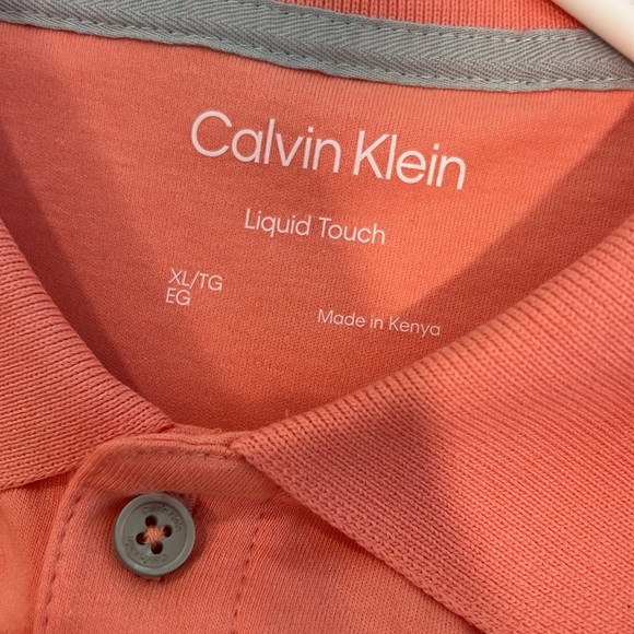Calvin Klein liquid touch, coral collared shirt - Picture 3 of 3